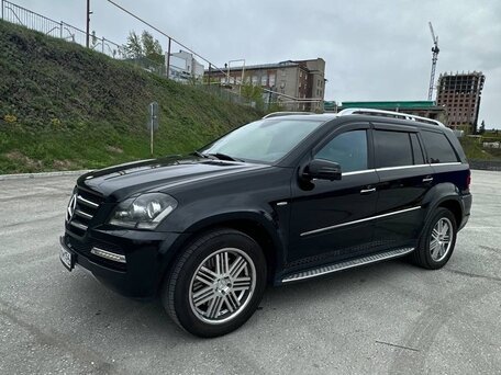 2012 Mercedes-Benz GL-Класс 500 I (X164) Рестайлинг, чёрный, 1999000 рублей, вид 3