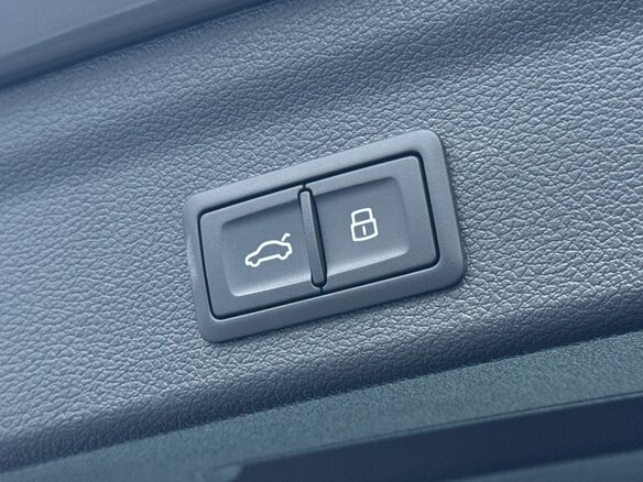 2026 Audi Q3 35 TFSI II (F3), серый, 3890000 рублей - вид 26