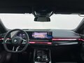 2026 BMW 5 серии 530i xDrive VIII (G60/G61/G68), серый - вид 4