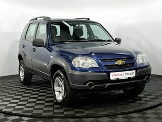 2018 Chevrolet Niva I Рестайлинг, синий, 685000 рублей, вид 4