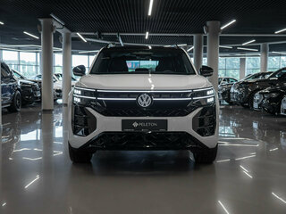 2026 Volkswagen Teramont Pro II (China Market), белый, 6200000 рублей, вид 3