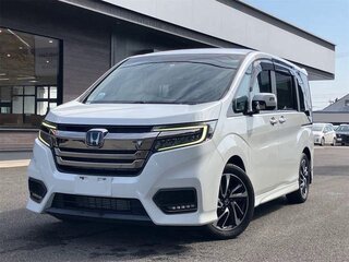2021 Honda Stepwgn Spada V Рестайлинг, белый, 2138000 рублей, вид 1