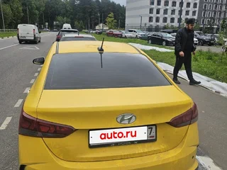 2021 Hyundai Solaris II Рестайлинг, жёлтый, 898700 рублей, вид 5