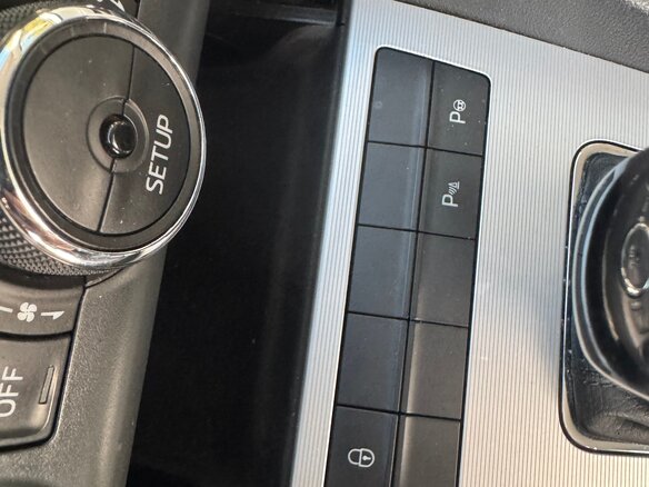 2014 Skoda Octavia III (A7), чёрный, 1470000 рублей - вид 28