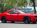 2017 Dodge Challenger III Рестайлинг 2, красный, 4000000 рублей - вид 3