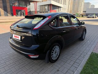2011 Ford Focus II Рестайлинг, чёрный, 535000 рублей, вид 5