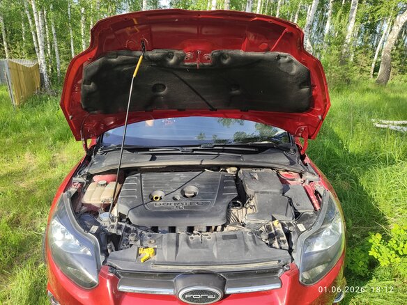 2012 Ford Focus III, красный, 850000 рублей - вид 15