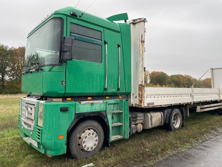 2006 Renault Magnum, зелёный, 1885000 рублей, вид 1
