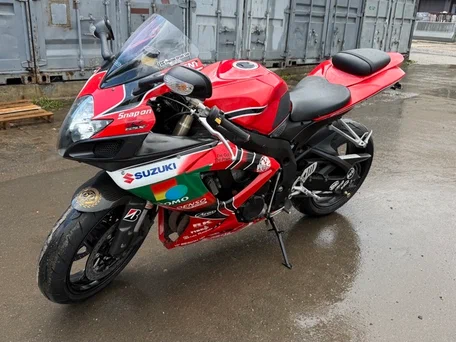 2008 Suzuki GSX-R 600, красный, 549000 рублей, вид 1