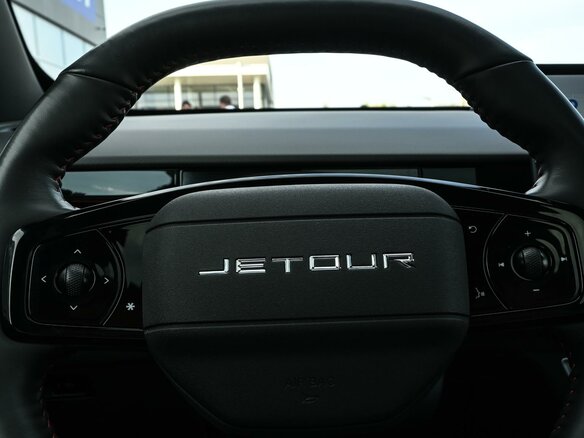 2023 Jetour Dashing I, белый - вид 15