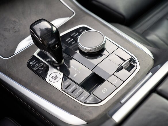 2021 BMW X5 40d IV (G05/G18), чёрный, 6250000 рублей - вид 32