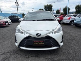 2020 Toyota Vitz III (XP130) Рестайлинг 2, белый, 900000 рублей, вид 2