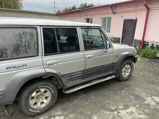 2001 Hyundai Galloper II, серебристый, 350000 рублей, вид 4