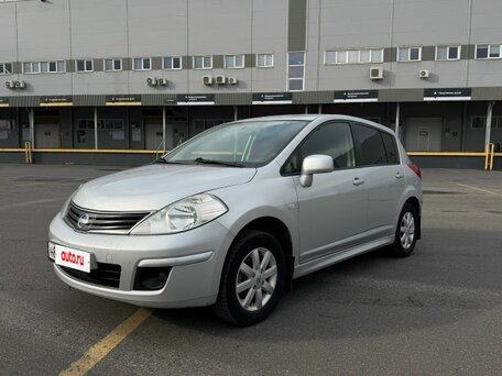 2011 Nissan Tiida I Рестайлинг, серый, 750000 рублей, вид 1