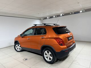 2015 Chevrolet Tracker III, оранжевый, 930000 рублей, вид 4