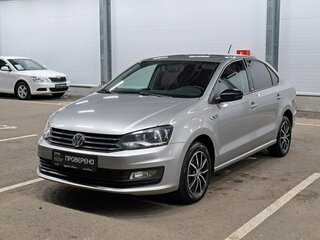 2018 Volkswagen Polo V Рестайлинг, серебристый, 795000 рублей, вид 1