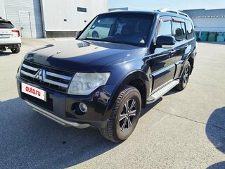 Mitsubishi Pajero IV