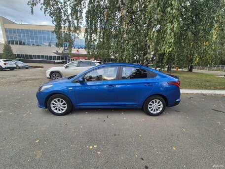 2021 Hyundai Solaris II Рестайлинг, синий, 1177777 рублей, вид 5
