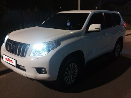2013 Toyota Land Cruiser Prado 150 Series, белый, 3000000 рублей, вид 4