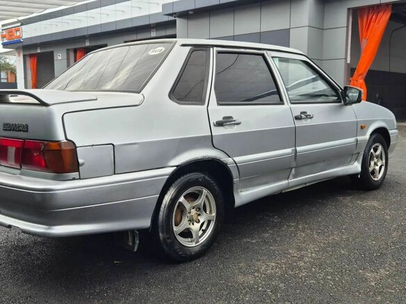 2007 Lada (ВАЗ) 2115, серебристый, 158000 рублей - вид 5