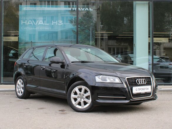 2011 Audi A3 II (8P) Рестайлинг 2, чёрный, 985000 рублей - вид 2