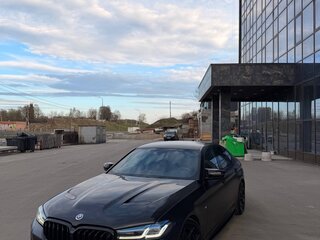 2017 BMW 5 серии 520i VII (G30/G31/G38), чёрный, 2990000 рублей, вид 3