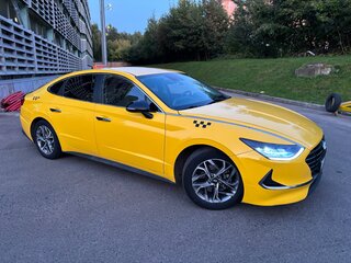 2021 Hyundai Sonata VIII (DN8), чёрный, 1950000 рублей, вид 3