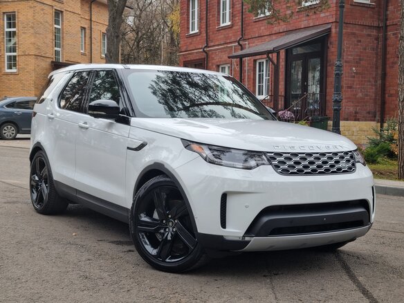 2025 Land Rover Discovery P300 V Рестайлинг, белый, 6590000 рублей - вид 7