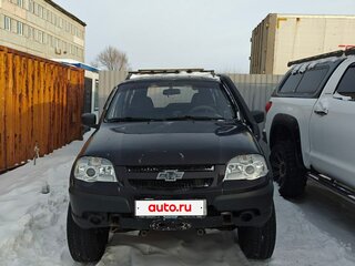 2013 Chevrolet Niva I Рестайлинг, коричневый, 450000 рублей, вид 3