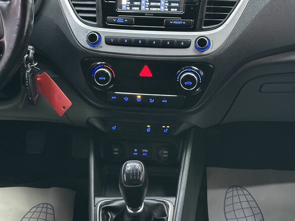 2018 Hyundai Solaris II, серый, 1265000 рублей - вид 29