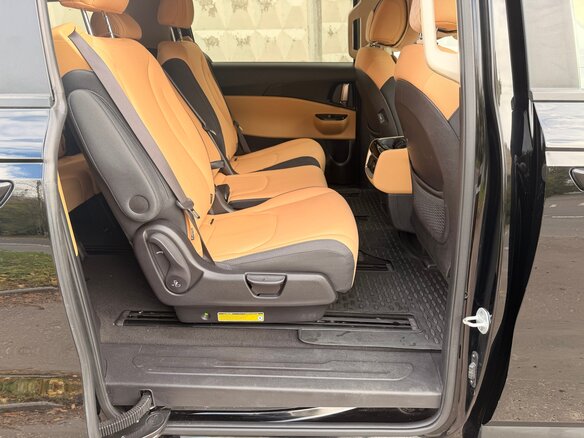 2021 Kia Carnival IV, чёрный, 2999999 рублей - вид 24