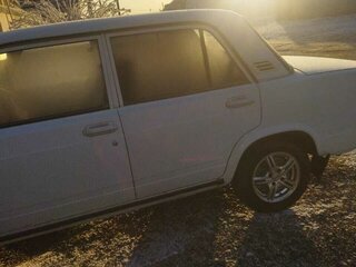 2005 Lada (ВАЗ) 2107, белый, 145000 рублей, вид 4