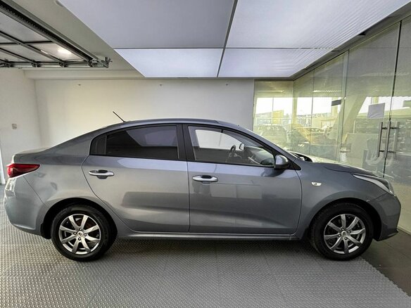 2019 Kia Rio IV, серый, 1149000 рублей - вид 3