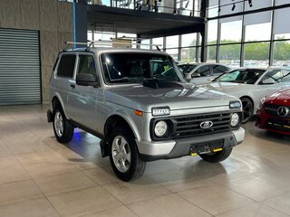 2018 Lada (ВАЗ) 2121 (4x4) Urban I Рестайлинг, серебристый, 640000 рублей, вид 3