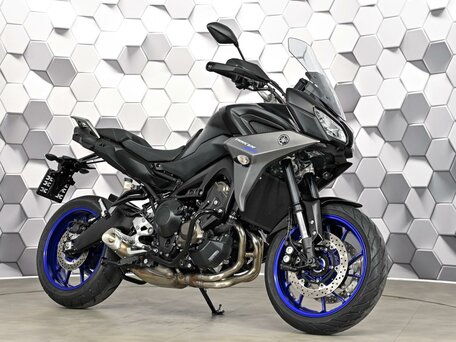 2021 Yamaha MT-09 Tracer (FJ-09), чёрный, 999000 рублей, вид 1