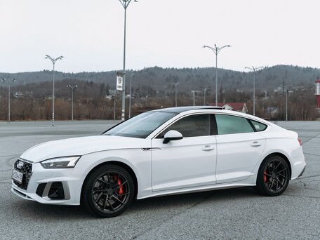 2022 Audi A5 Sportback 40 TDI II (F5) Рестайлинг, белый, 4750000 рублей, вид 2