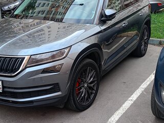2021 Skoda Kodiaq I, серый, 2630000 рублей, вид 2