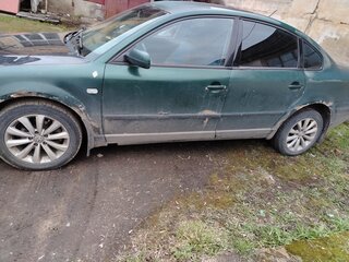 2000 Volkswagen Passat B5, зелёный, 175000 рублей, вид 4