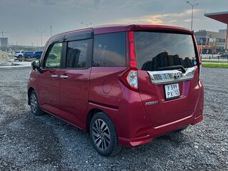 2017 Toyota Roomy I, красный, 1000000 рублей, вид 5