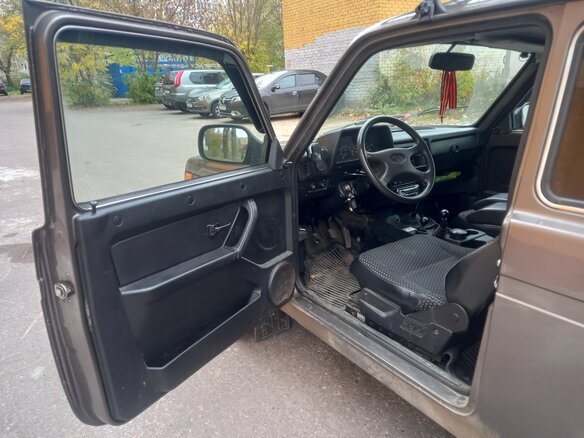 2016 Lada (ВАЗ) 2121 (4x4) I Рестайлинг, коричневый, 450000 рублей - вид 5