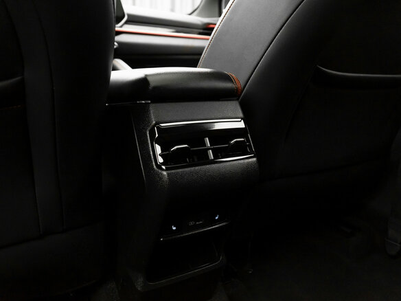 2023 Geely Coolray I Рестайлинг, красный, 2050000 рублей - вид 13