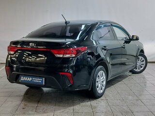 2019 Kia Rio IV, чёрный, 1270000 рублей, вид 4