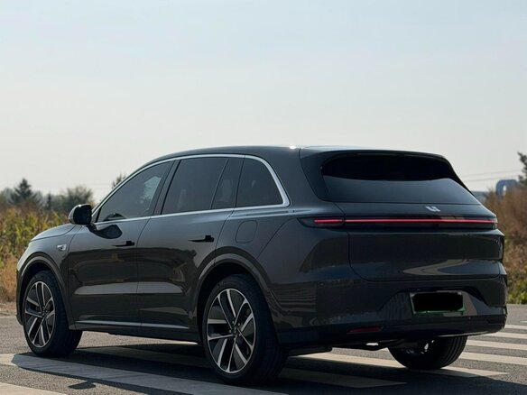 2025 Li Auto (Lixiang) L6 I, чёрный, 5800000 рублей - вид 5