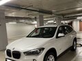 2017 BMW X1 20i xDrive II (F48), белый, 2740000 рублей