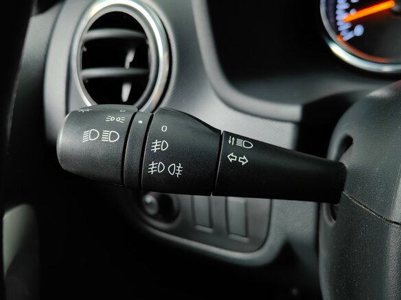 2015 Renault Logan II, синий, 818000 рублей - вид 13