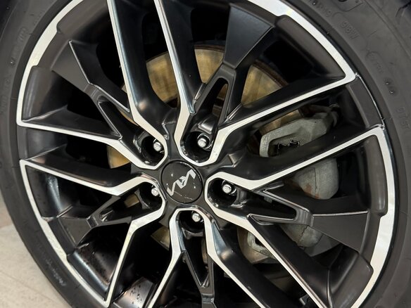 2023 Kia K5 III, серый, 3570000 рублей - вид 15