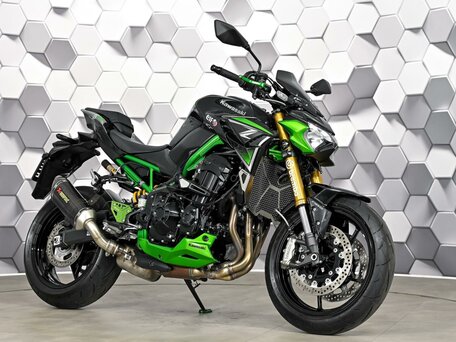 2022 Kawasaki Z 900, чёрный, 1177000 рублей, вид 1