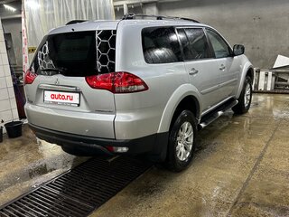 2013 Mitsubishi Pajero Sport II Рестайлинг, серебристый, 3600000 рублей, вид 2