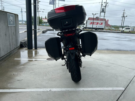 2025 Yamaha MT-09 Tracer (FJ-09), чёрный, 1500000 рублей, вид 4