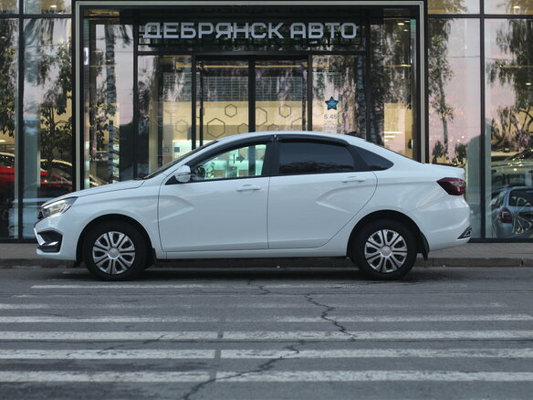 2025 Lada (ВАЗ) Vesta I Рестайлинг (NG), белый, 1530000 рублей - вид 3